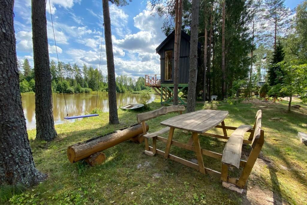 Dragon House In The Tree! Jacuzzi, Sauna ,Cinema,Heated Lici  Extérieur photo