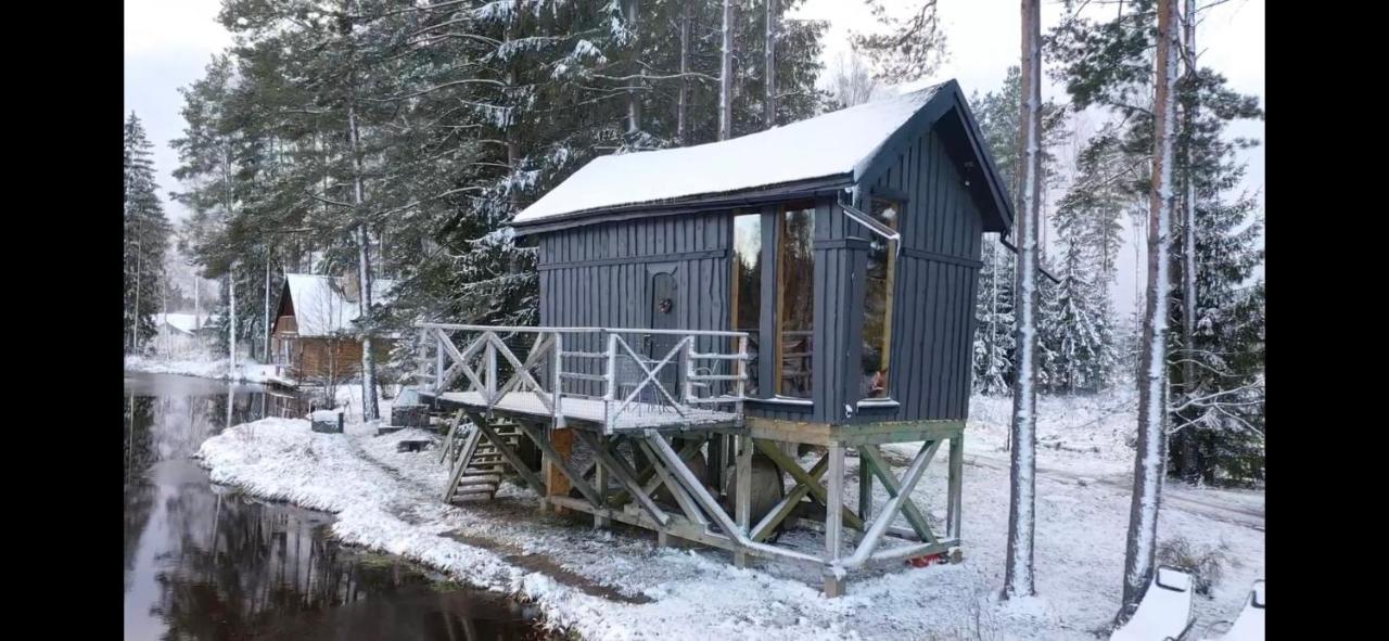 Dragon House In The Tree! Jacuzzi, Sauna ,Cinema,Heated Lici  Extérieur photo